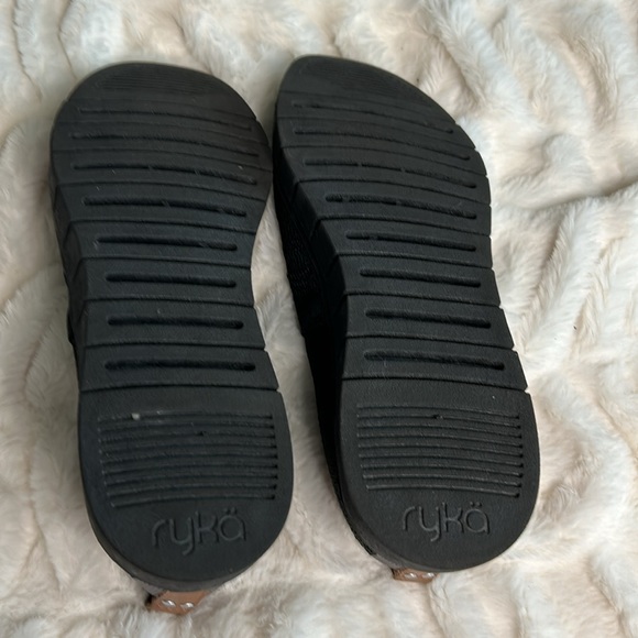 Ryka Slip ons - Picture 4 of 5